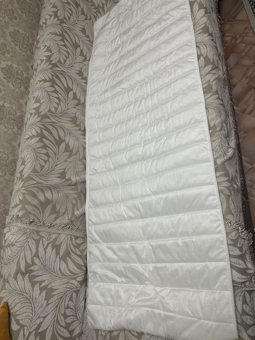 Продам новый чехол на изголовье кровати 190*60