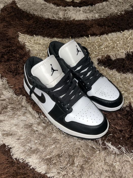 Jordan 1 Low Panda, marimea 42