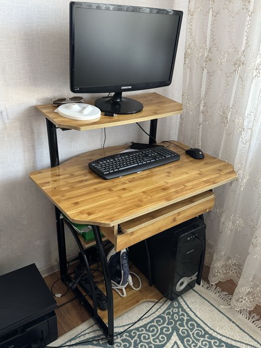 Компьютерный стол