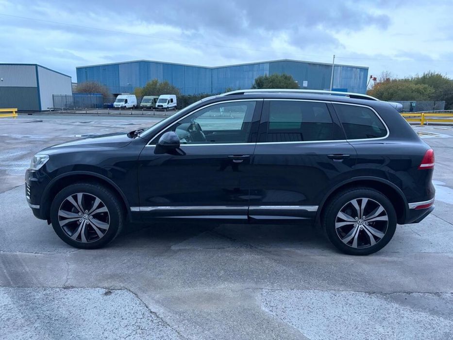 Dezmembrez Volkswagen Touareg 7p Facelift