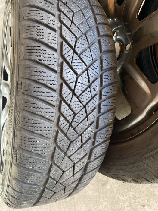 Cauciucuri 205 /55 R 17, 95V