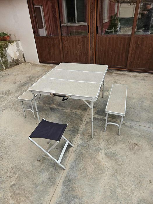 Къмпинг маса EASY CAMP за 6 човека