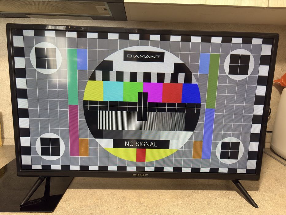 Телевизор 32 инча