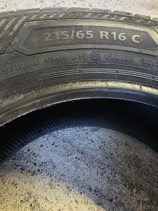 Anvelope iarna noi Barum 215/65/R16C