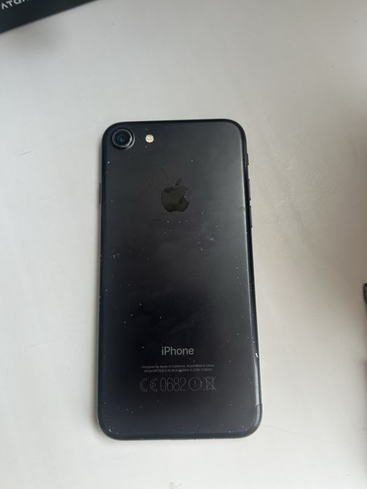 Продам айфон 7 с минусамы