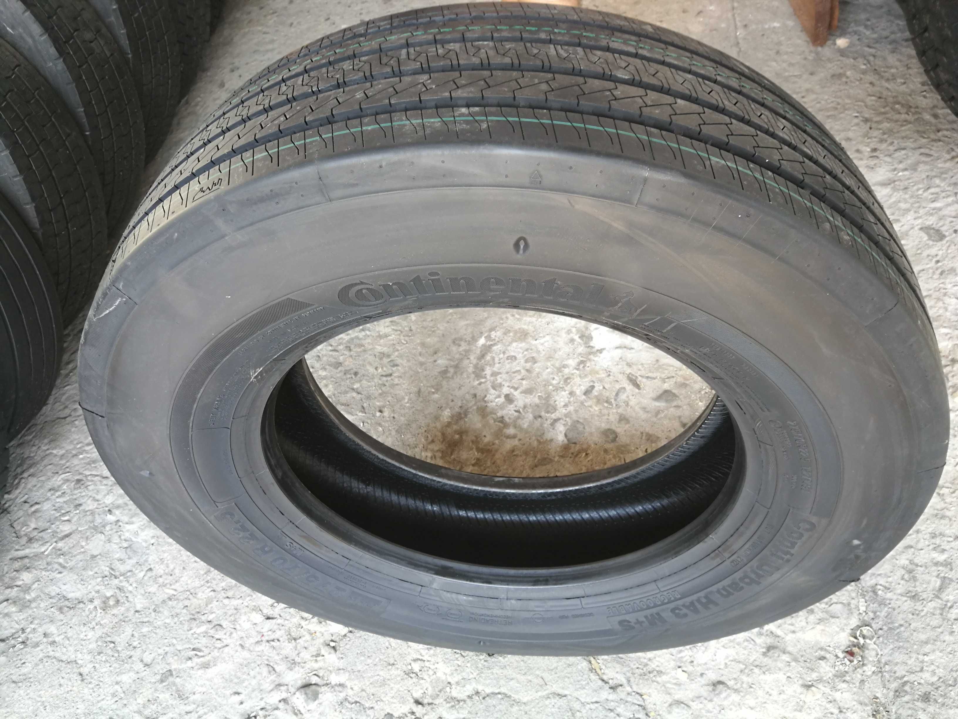 Нови гуми R22.5 275/70 Continental Urban HA3 M+S 152/148J 840лв. С ДДС