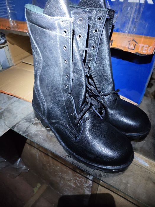 Продам берцы военные