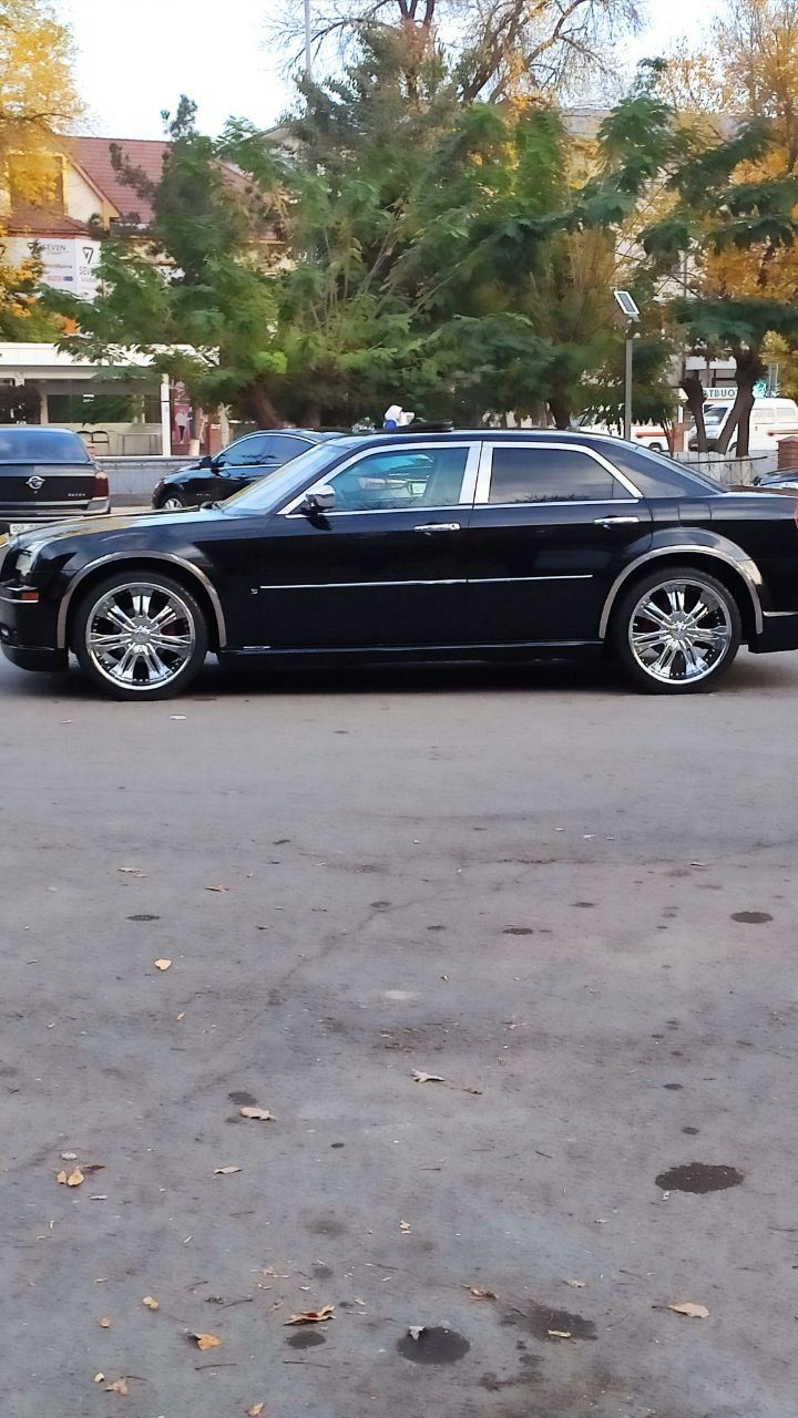 Chrysler 300c Uz