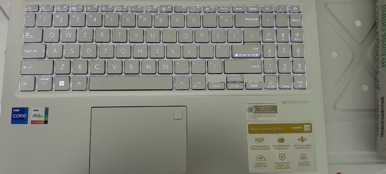 ASUS Vivobook 15