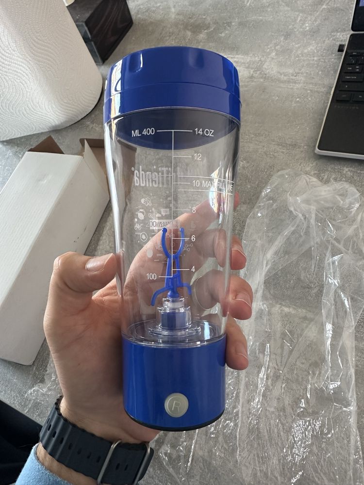 Shaker electric portabil 400ml