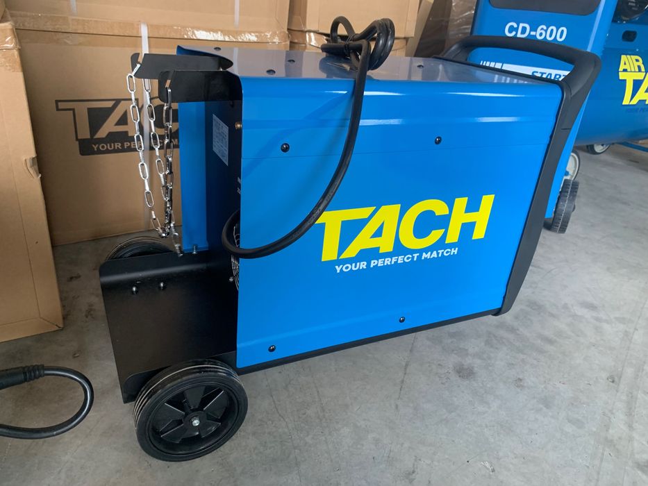 280А МАХ Телоподаващо инверторно с евробукса 4м с дисплей - 2025