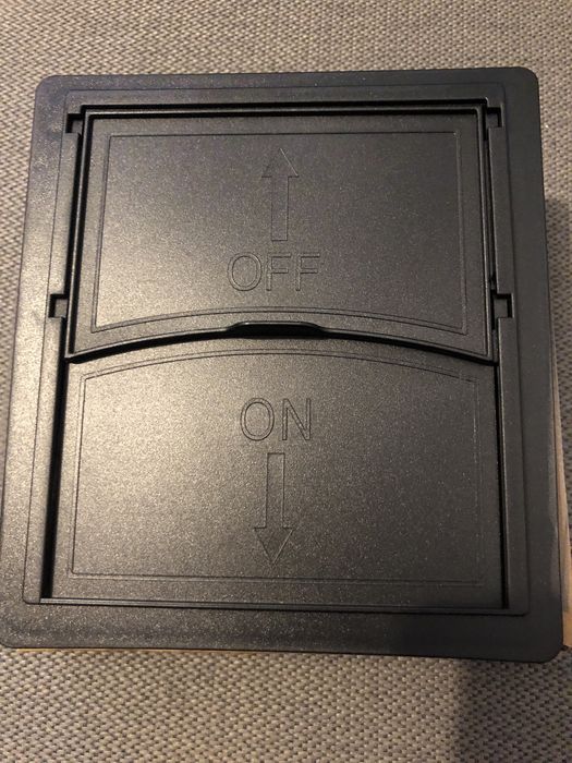 Buzunar- spatiu depozitare cotiera Tesla model 3 model Y