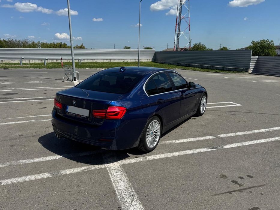 Bmw seria 3 f30 2017/194.000 km /190 cai
