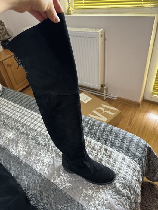 Cizme lungi peste genunchi piele intoarsa