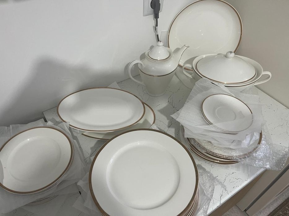 Продам    посуду