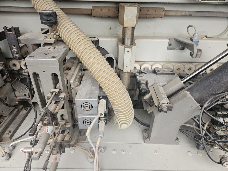 кантираща машина -ITALY