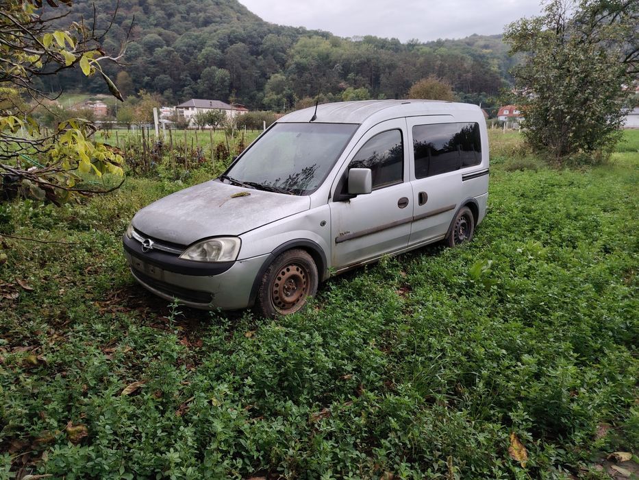 Opel combo tour 1.6 diesel