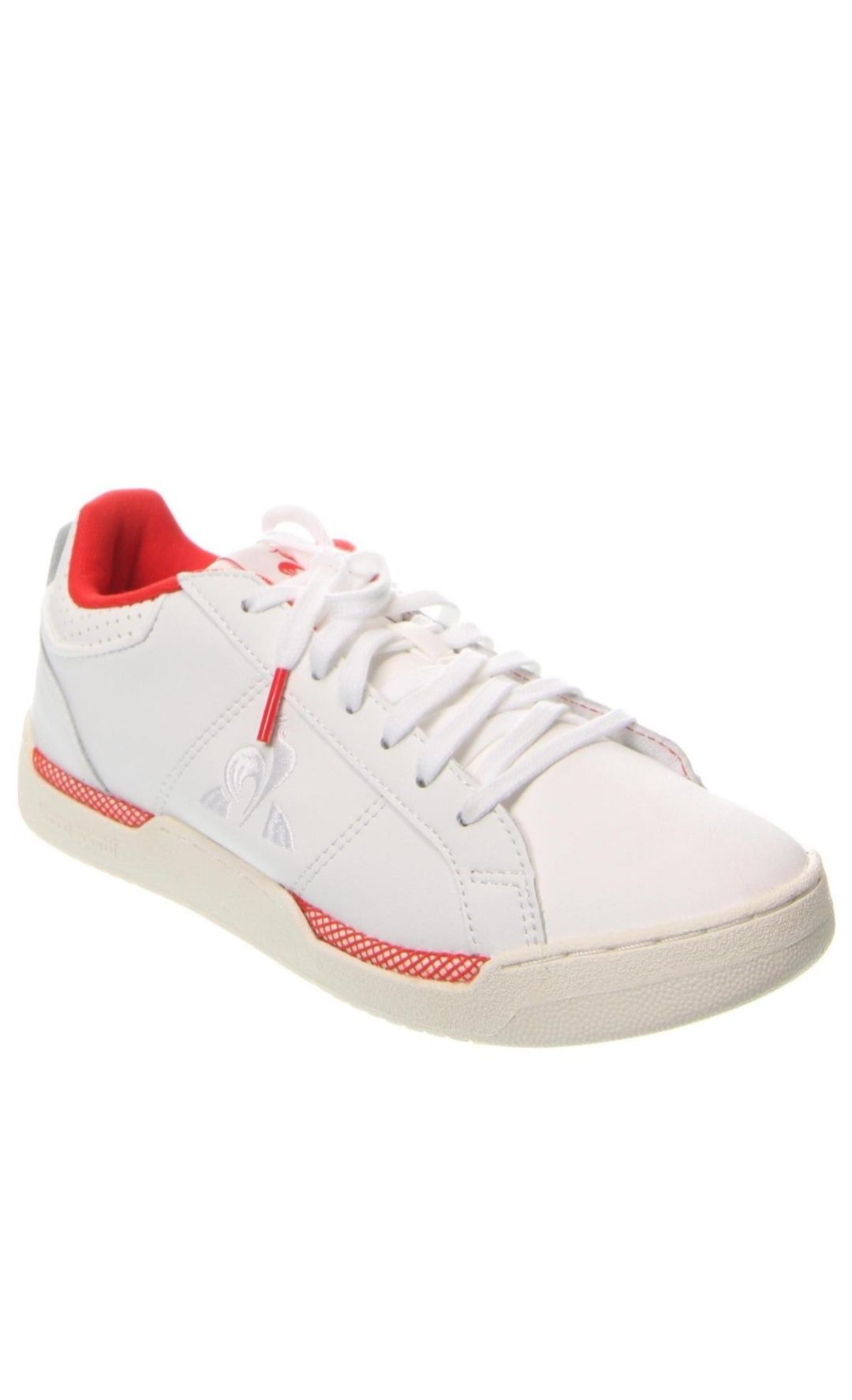 Le Coq Sportif и Lotto естествена кожа