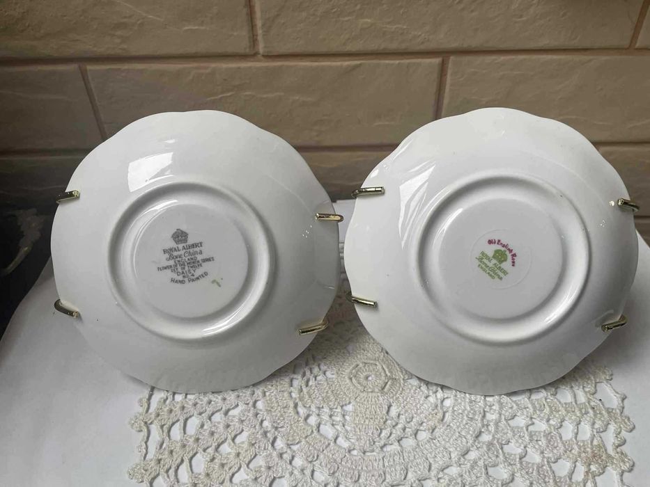 ROYAL ALBERT красиви кошнички за бонбони или малки плодове