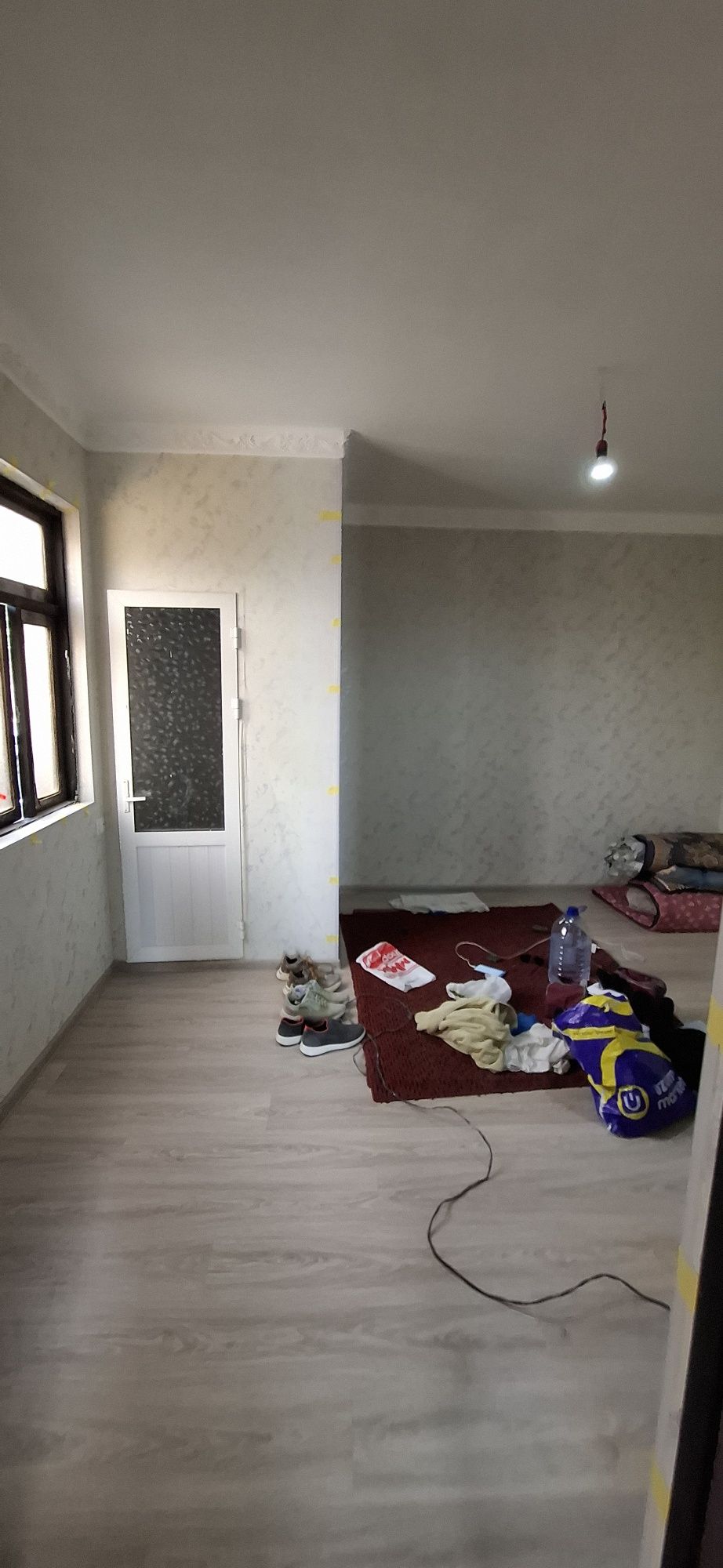 Назарбек текстиль 3 сотих 4 хона 2 санузел  нархи:45000$
