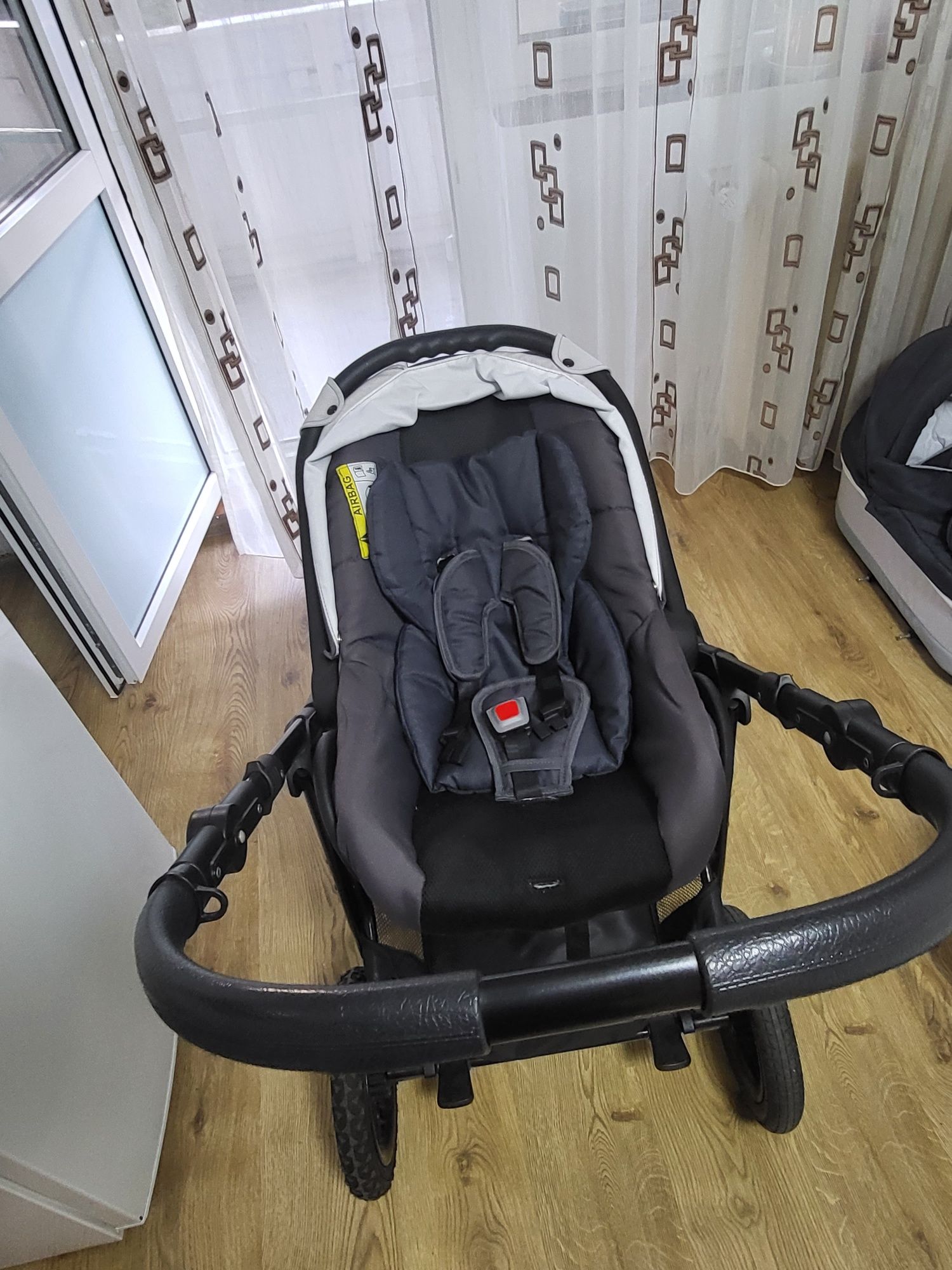 Cărucior Krausman jet grey