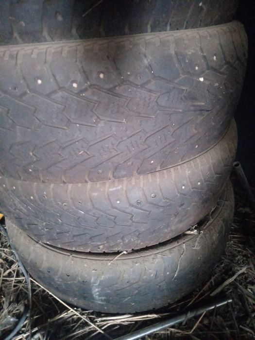 Шины зимние на 16