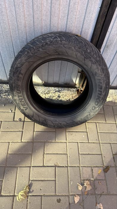 Продам комплект шин r18