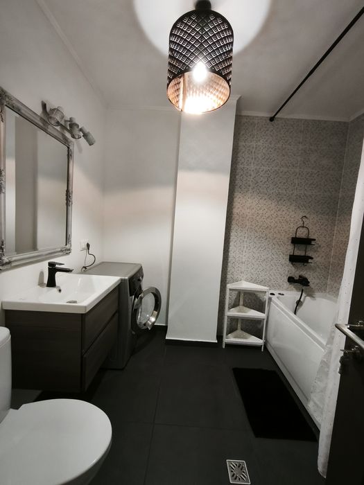 Apartament cu doua camere: de inchiriat