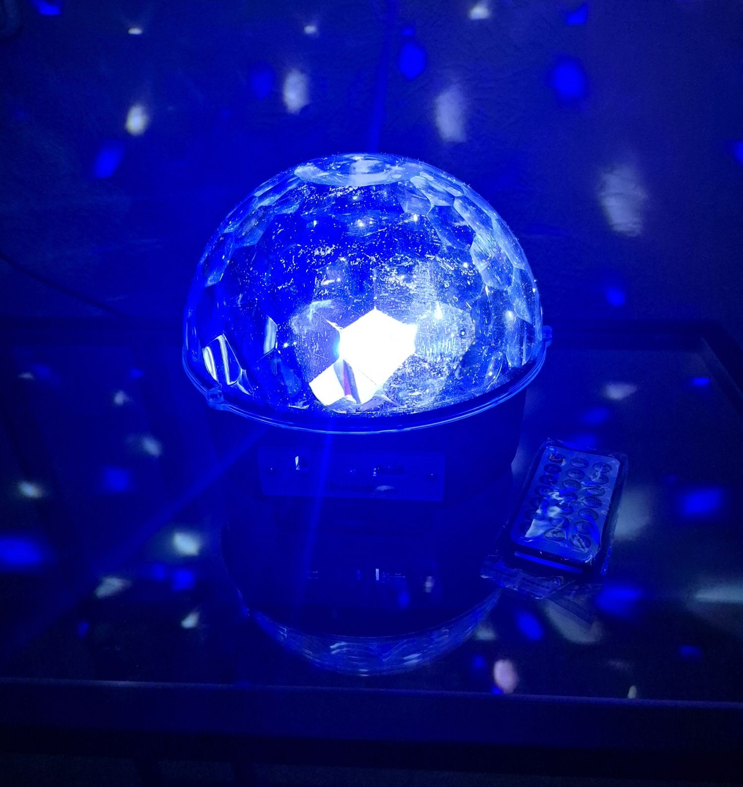 Диско-шар Led Crystal Magic Ball Light.