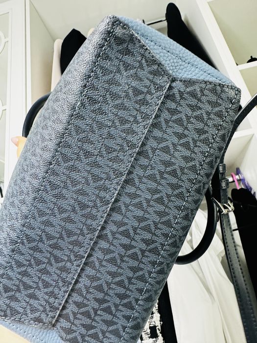 Geanta Mk, originala, ca noua, piele naturala