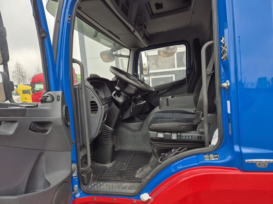 Camion Mercedes Atego 1330
