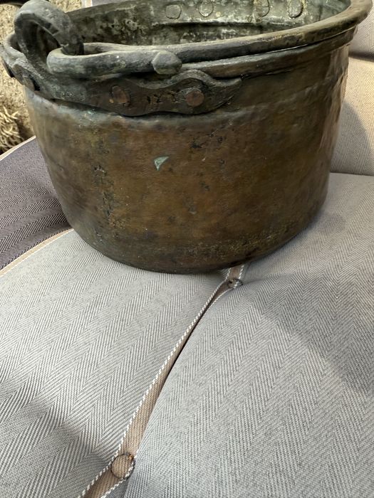 Много старо,медно менче,цена 95 лв.