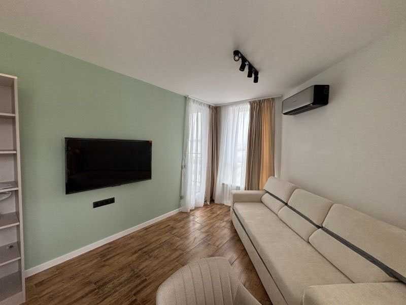 Двустаен ап. под наем в кв. Дружба 2