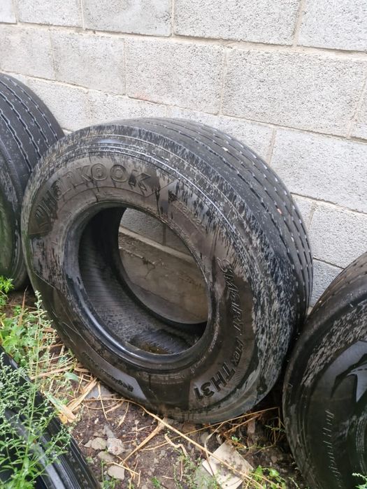Продам грузовые шины