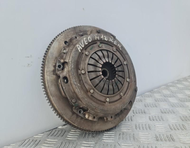 Kit ambreiaj Opel Corsa E 1.4i 74KW; 1.6; 1.2 X16SZR; X12XE; Z14XE; Z1