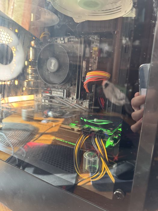 Vand/schimb 1080 asus strix republic of gamers