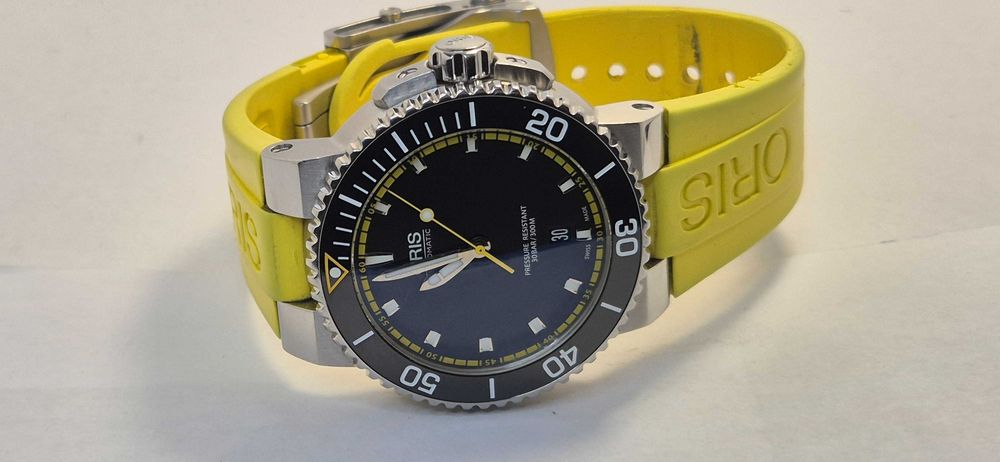 Oris Aquis Date 43