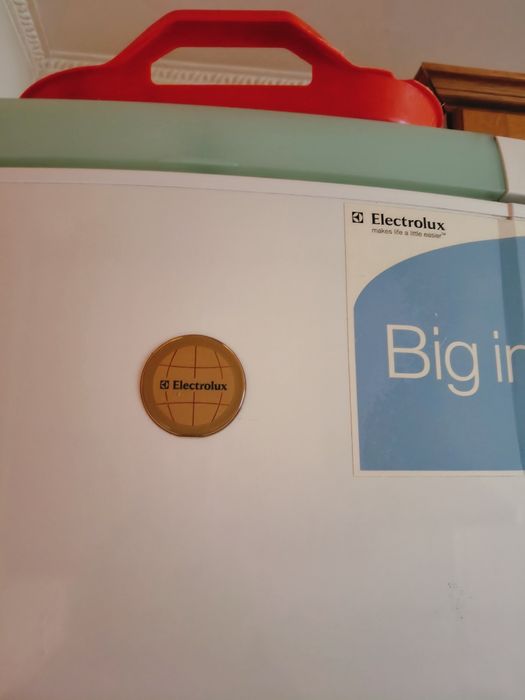 Mese bar rotunde albe,cu piror inox