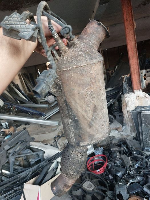 Катализатор f30 f31 бмв  2.0д 184кс bmw ф30 ф31 2.0d