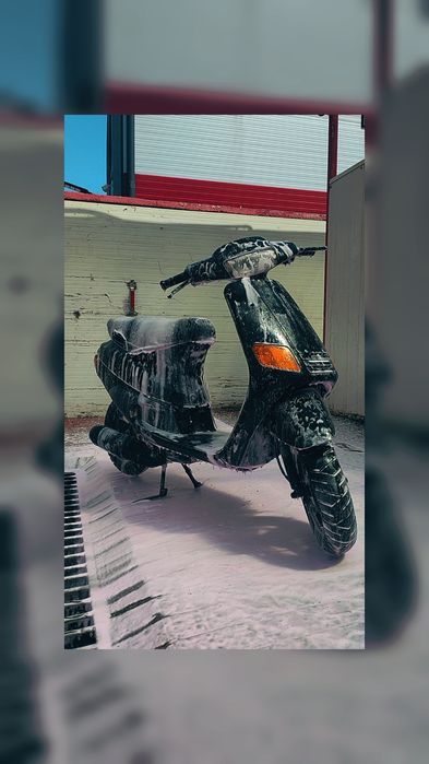 Vând Piaggio zip