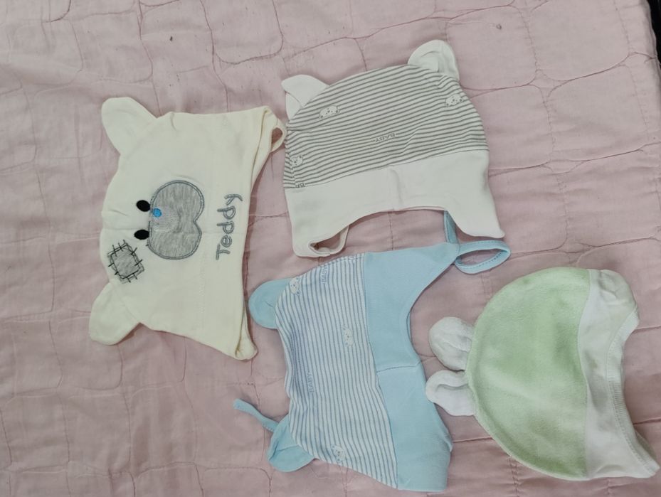 Отдам даром детские вещи