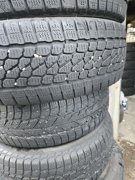 2бр. 205 65 16С Firestone зимни.