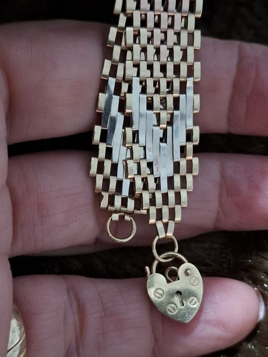 Bratara din aur de 9 k