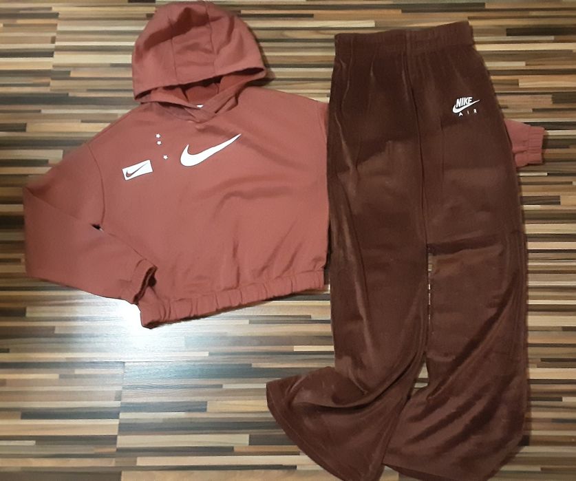 (S) NIKE оригинален екип(99лв)клин(40лв)блуза и панталони