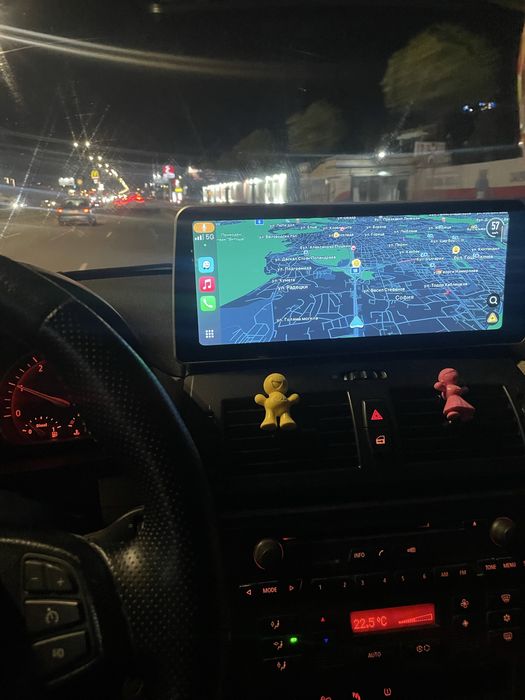 Продавам Bmw x3 204 кс автомат черен мат