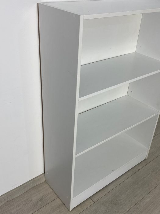 3 Buc. Etajeră; Dulap cu Rafturi; Bibliotecă