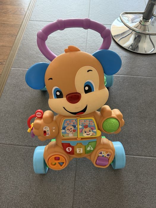 Antemergator bebelus Fisher Price