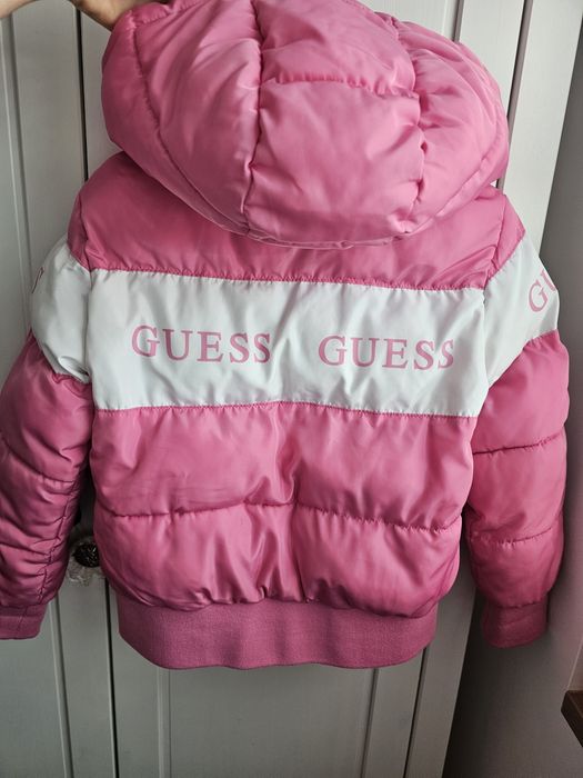 Детско яке Guess размер 6годони
