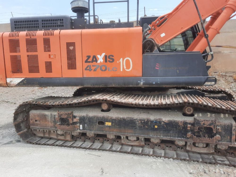 Гусеничный экскаватор Hitachi ZX470LC