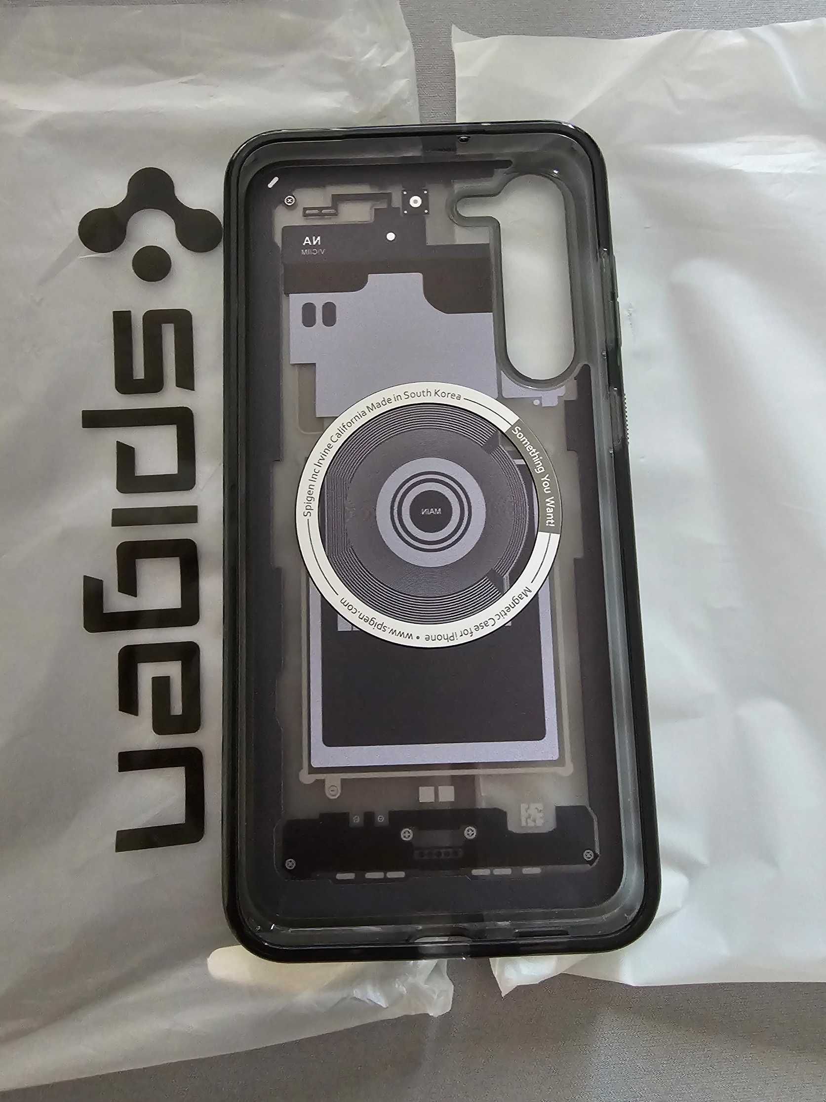 Spigen Хибриден Силиконов Кейс за Samsung S23+